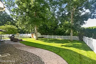 105 Hollow Oak Ln, Manahawkin, NJ 08050 - Photo 28
