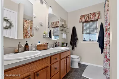 105 Hollow Oak Lane, Manahawkin, NJ 08050 - Photo 22