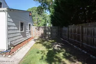 37 Mermaid Dr, Manahawkin, NJ 08050 - Photo 28