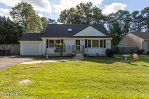 37 Mermaid Dr, Manahawkin, NJ 08050 - Photo 1