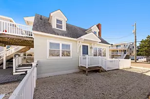 7 E 21st St, Long Beach Township, NJ 08008 - Photo 2