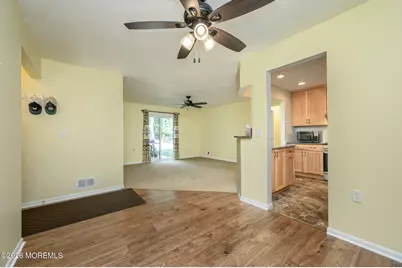 804 Violet Lane, Jackson, NJ 08527 - Photo 6