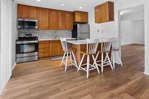 416 Kellington Dr, East Windsor Township, NJ 08520 - Photo 8
