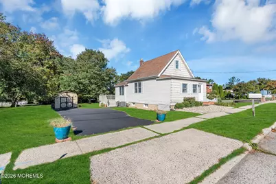 517 Line Road, Aberdeen Township, NJ 07747 - Photo 12