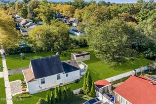 517 Line Rd, Aberdeen Township, NJ 07747 - Photo 44