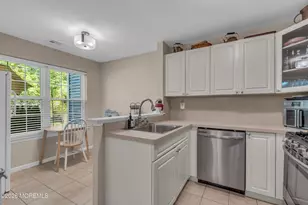 19 Jodhpur Ct, Tinton Falls, NJ 07753 - Photo 14