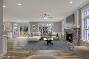 845 NARYSHKIN Wy, Toms River Township, NJ 08753 - Photo 4