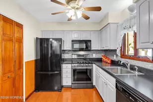 416 Sycamore Dr, Lanoka Harbor, NJ 08734 - Photo 10