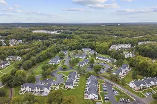 198 Franklin Pl, Morganville, NJ 07751 - Photo 50