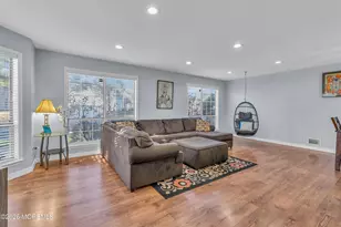 198 Franklin Pl, Morganville, NJ 07751 - Photo 8