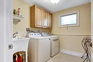 538 Oak St, Port Monmouth, NJ 07758 - Photo 34