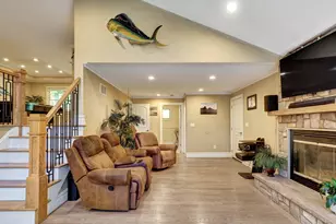 538 Oak St, Port Monmouth, NJ 07758 - Photo 18