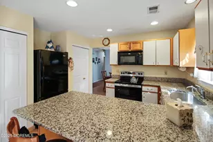 8 Morning Glory Ln, Whiting, NJ 08759 - Photo 16