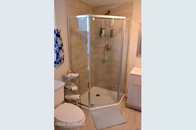 91 Compton Avenue, Hazlet Township, NJ 07734 - Photo 14