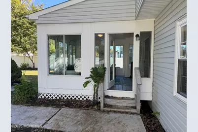 90 Atlantis Avenue, Manahawkin, NJ 08050 - Photo 4