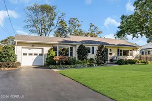 42 Locust Ave, West Long Branch, NJ 07764 - Photo 2