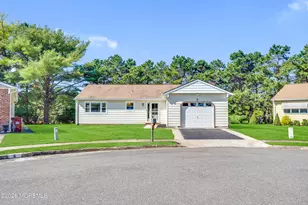 7 San Carlos Ct, Toms River Township, NJ 08757 - Photo 1