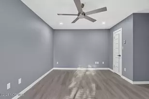 27 Meadow Green Cir, Manalapan Township, NJ 07726 - Photo 34