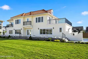 1 Private Dr, Long Branch, NJ 07740 - Photo 8