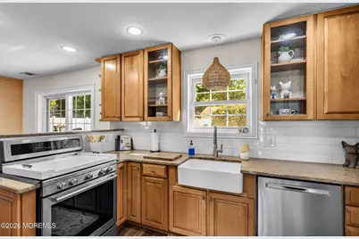 7 Pinyon Street, Howell Township, NJ 07731 - Photo 14