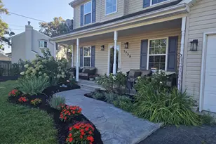 1739 Breakers Dr, Manahawkin, NJ 08050 - Photo 2