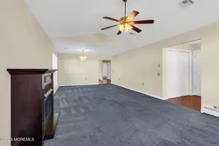 132 Chesterfield Ln, Toms River Township, NJ 08757 - Photo 12