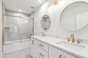 5 American Wy, Manalapan Township, NJ 07726 - Photo 14