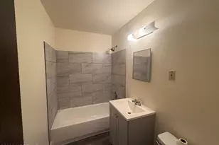 84 Manchester Ct, Freehold, NJ 07728 - Photo 6