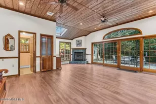 484 Apple Valley Dr, Belford, NJ 07718 - Photo 6