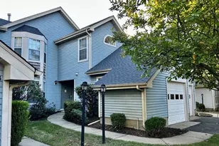 24 Edinburgh Dr, Monroe Township, NJ 08831 - Photo 1