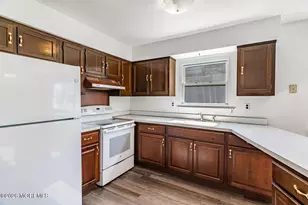 11 Brooke Rd, Brick, NJ 08724 - Photo 6