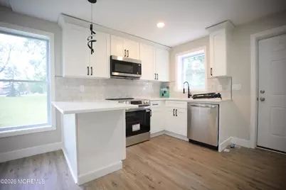 113 E Garwood Avenue, Williamstown, NJ 08094 - Photo 12