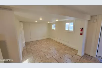 19 Broadway #Lower, Keyport, NJ 07735 - Photo 4