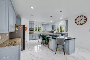 76 Stream Bank Dr, Freehold, NJ 07728 - Photo 26