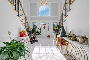 76 Stream Bank Dr, Freehold, NJ 07728 - Photo 8