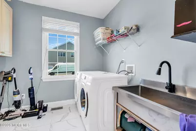 76 Stream Bank Drive, Freehold, NJ 07728 - Photo 50
