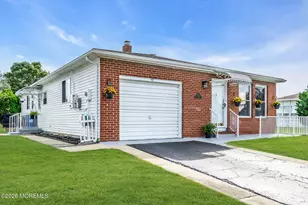 83 Bimini Dr, Toms River Township, NJ 08757 - Photo 2