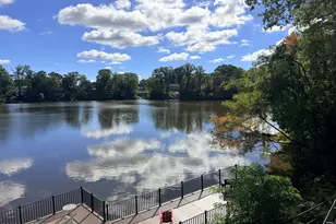 70 Lexington Ct, Red Bank, NJ 07701 - Photo 12