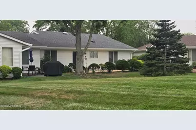 742A Pompton Road, Monroe Township, NJ 08831 - Photo 20