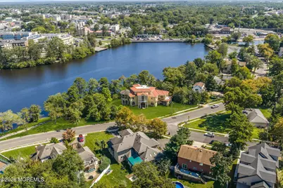 123 S Lake Drive, Lakewood, NJ 08701 - Photo 22