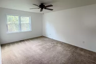 603 Buckingham Cir, Middletown, NJ 07748 - Photo 6