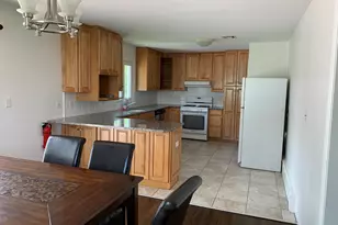 135 Ampere Ave, Oakhurst, NJ 07755 - Photo 4