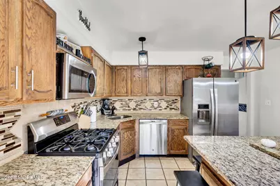 303 W Commodore Boulevard, Jackson, NJ 08527 - Photo 12