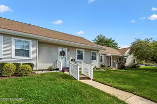 139 Wein Market, Freehold, NJ 07728 - Photo 16