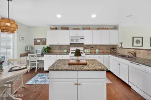 106 S Manor Ct, Wall Township, NJ 07719 - Photo 10