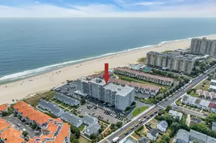 675 Ocean Ave N, Long Branch, NJ 07740 - Photo 40