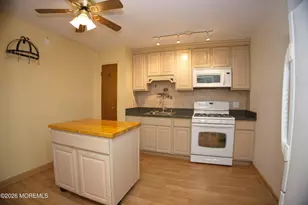 2 A Cardinal St, Manchester Township, NJ 08759 - Photo 10