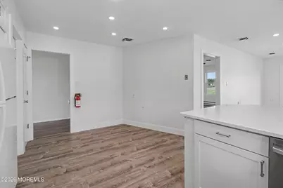 27 Rossetti Court, Brick, NJ 08724 - Photo 10