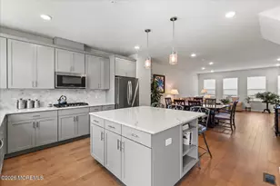 18 Driftwood Cir, Oceanport, NJ 07757 - Photo 6