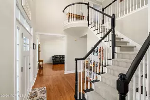 15 Smith Dr, Allentown, NJ 08501 - Photo 4